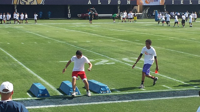 作为恩波利 作为恩波利